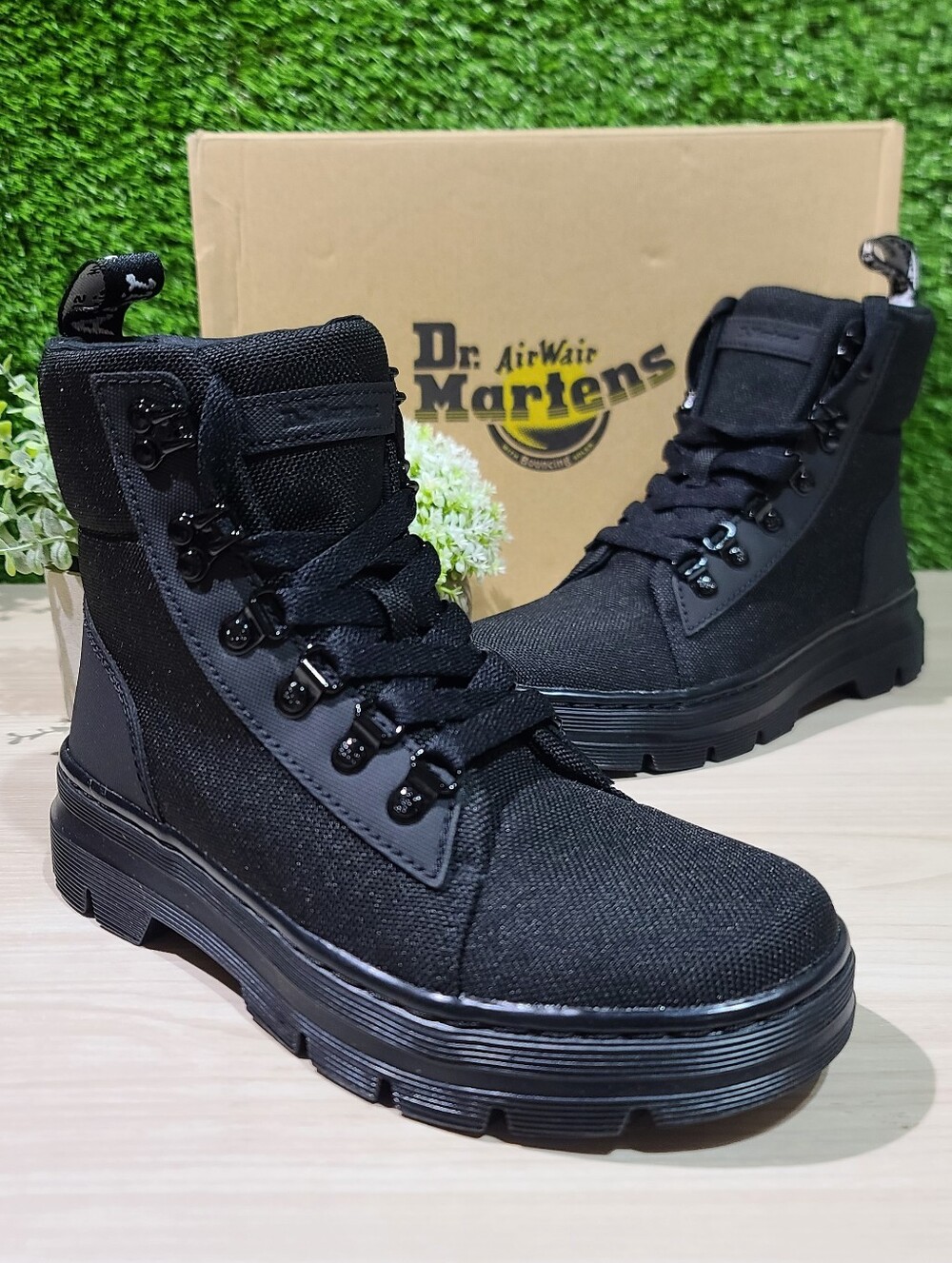 Dr. Martens Women's Combs Combat Boots - Black/Black, US 6 NEW